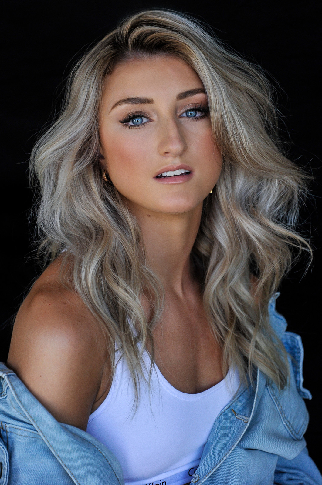 Issy Murray Issy Meyers | Jeep Management | Entertainment & Talent ConsultancyJeep ...